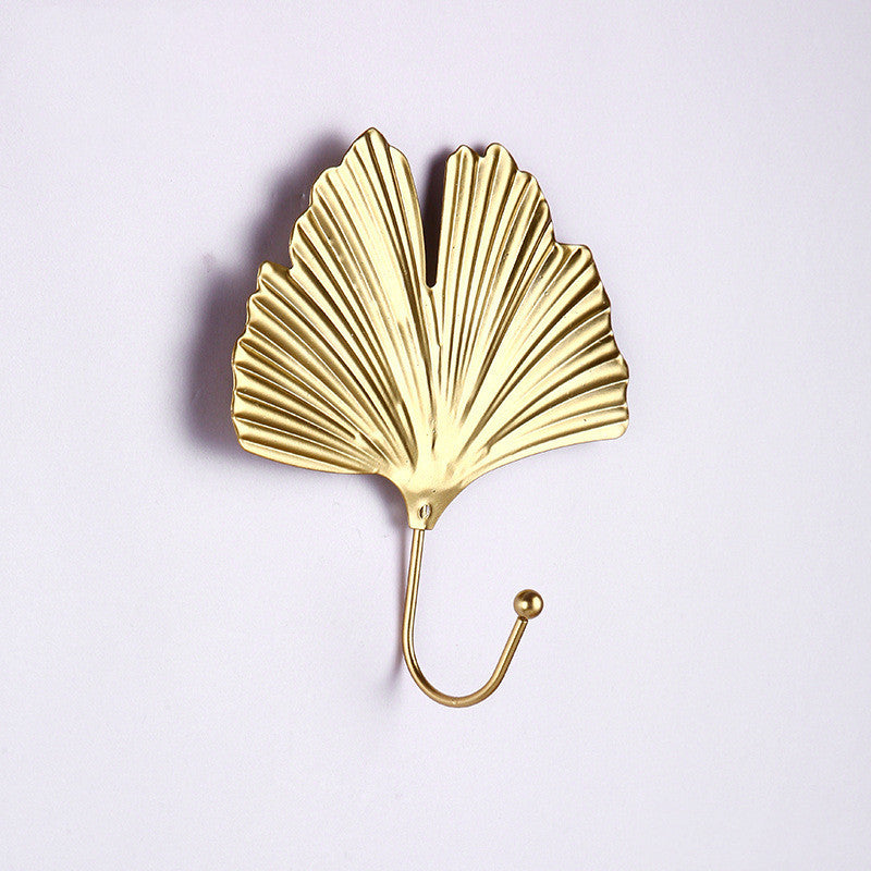 Front view of modern Nordic wall key holder (Ginkgo biloba Gol)