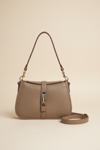 Sac Malmö en cuir véritable taupe beige Made in Italy - coloris neutre intemporel avec finitions dorées raffinées