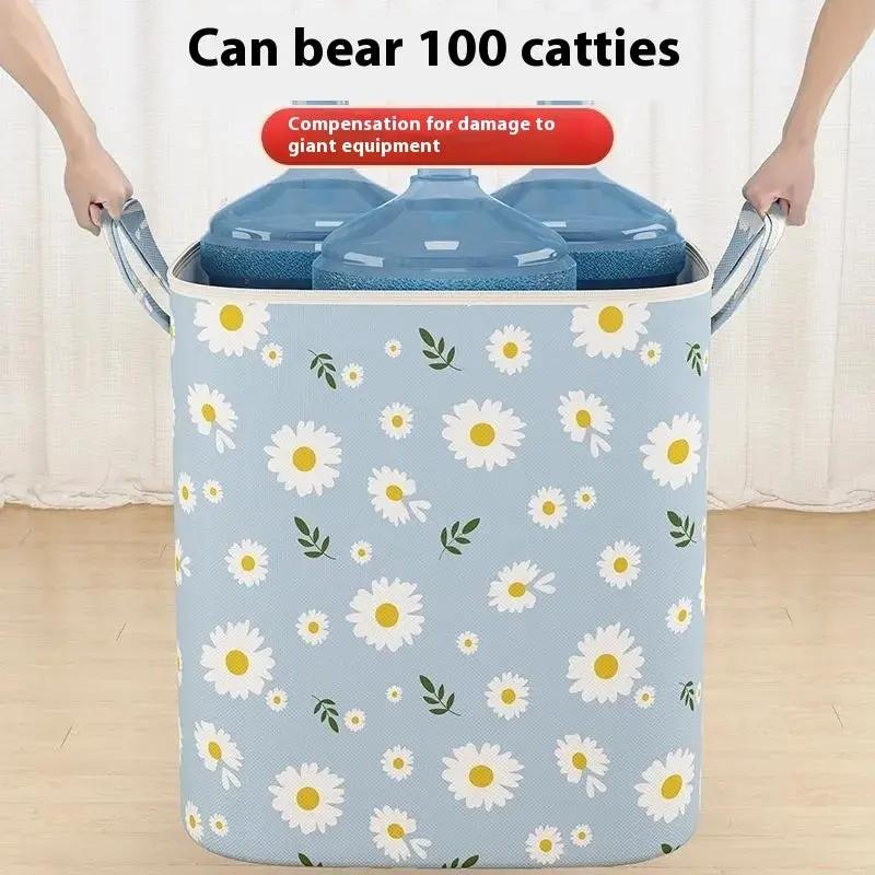 Close-up of handle and fabric details of foldable clothes & quilt storage bag